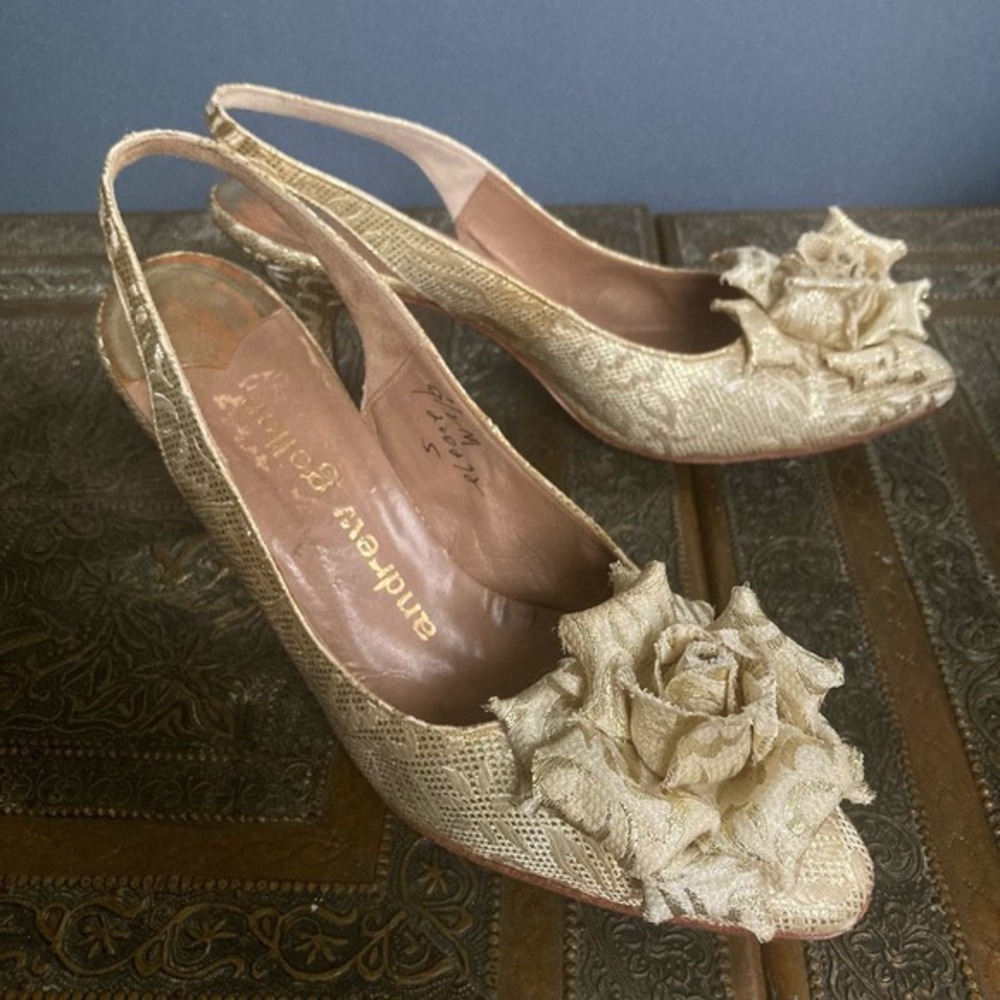 Andrew Geller heels shoes size 9.5 VTG gold rose‎ slingback bridal kitten heel